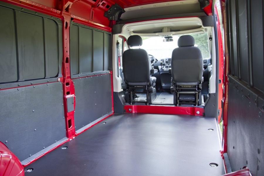  Dodge Ram 2500 ProMaster 2014 года  (фото 8 из 14)